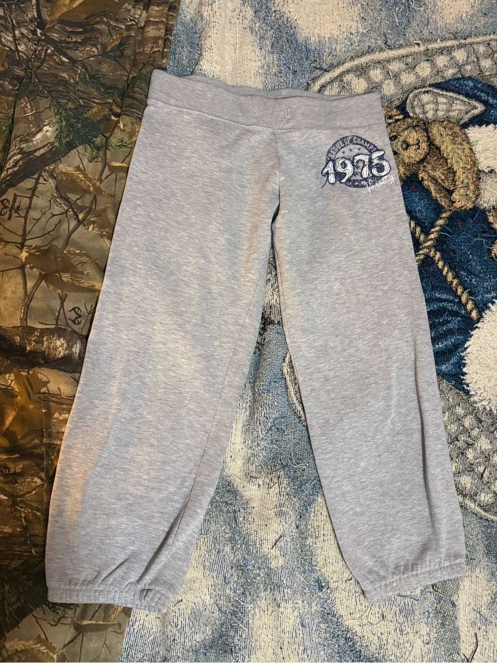 Y2K low waisted sweatpants